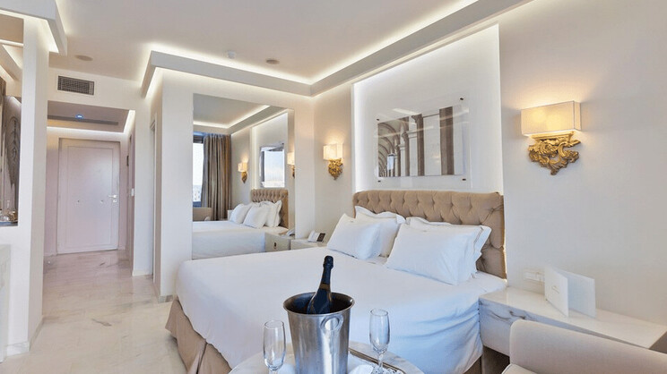 Deluxe Room With Sea View